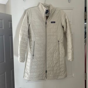 Patagonia women’s Nano puff parka